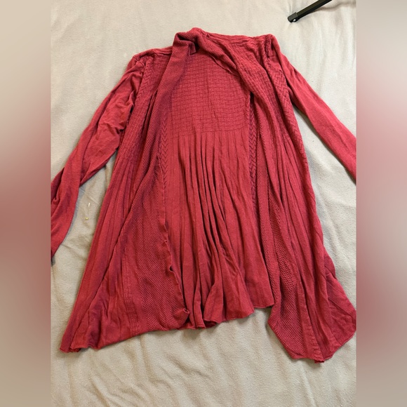 Red Open-Front Cardigan - Picture 6 of 7